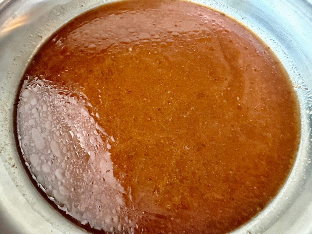 スープカレー鍋つゆを鍋に注いだ状態