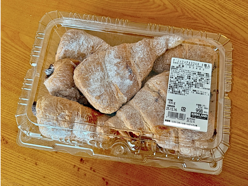 コストコのデニッシュチョココルネ8本入りパッケージ外観
