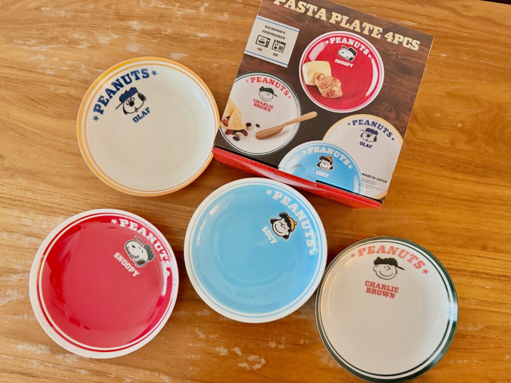 コストコで購入したスヌーピーのパスタプレート4枚セット（電子レンジ・食洗機対応）