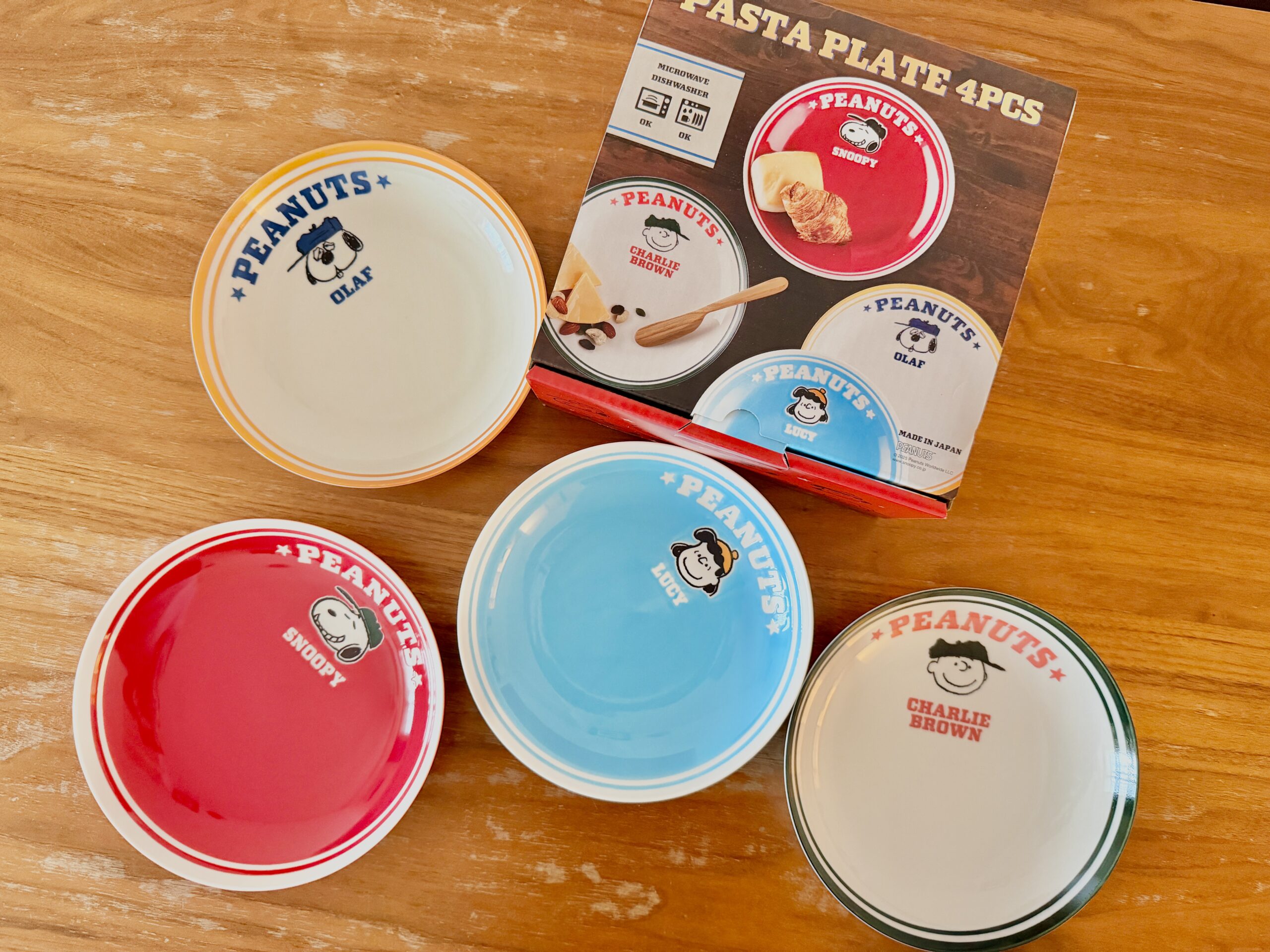 コストコで購入したスヌーピーのパスタプレート4枚セット（電子レンジ・食洗機対応）