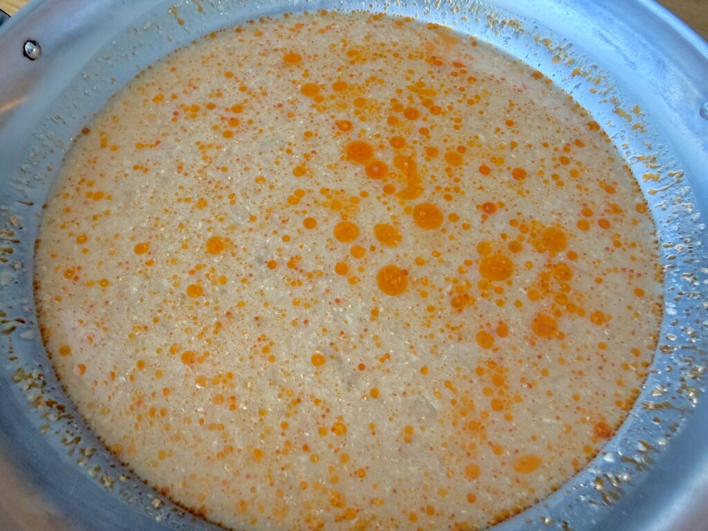 ミツカン ごま担々鍋つゆ スープの見た目