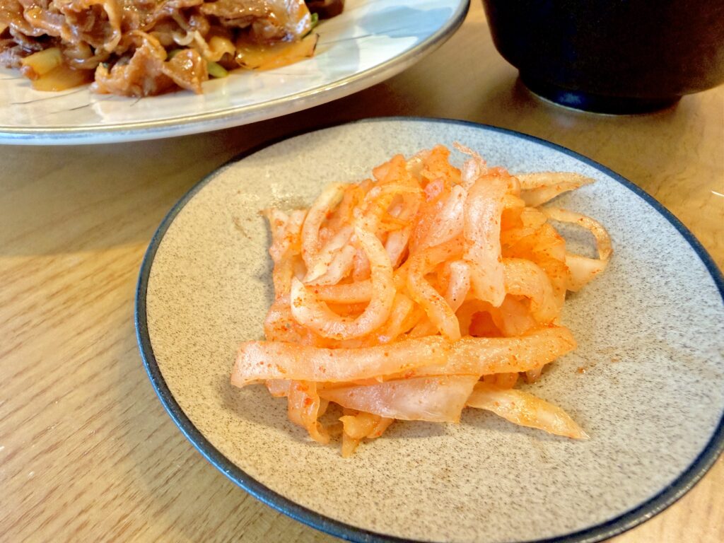 韓国料理ムセンチェの簡単レシピ｜大根と韓国唐辛子のさっぱり副菜