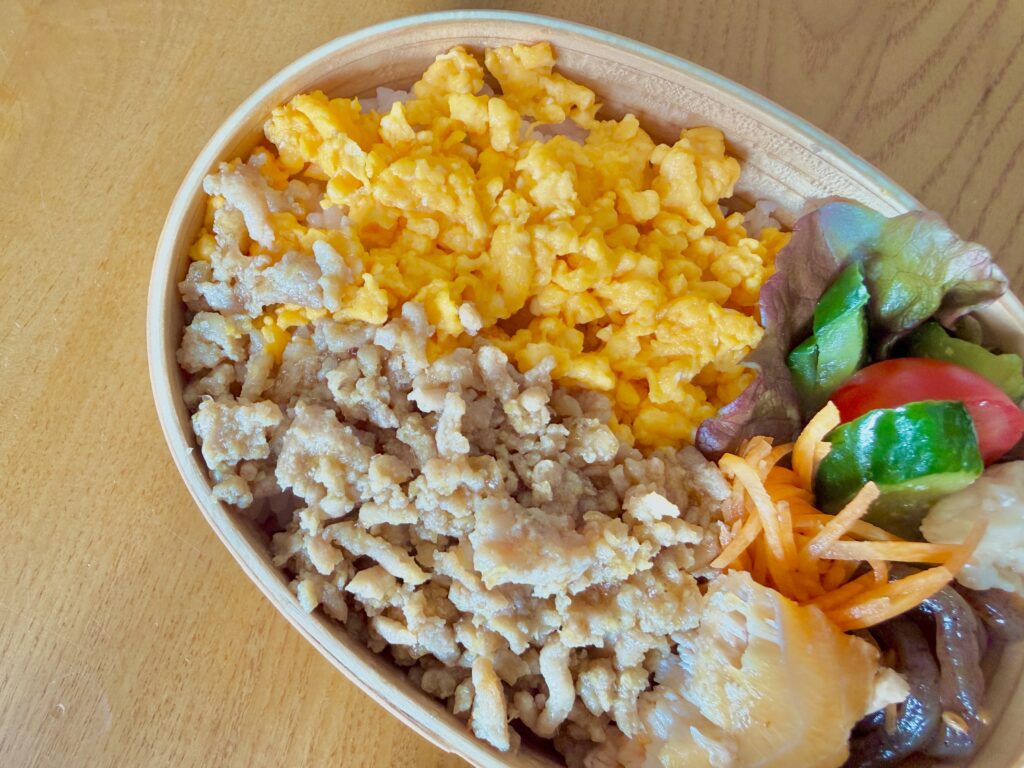 2色そぼろ丼 お弁当 子供向け 簡単レシピ