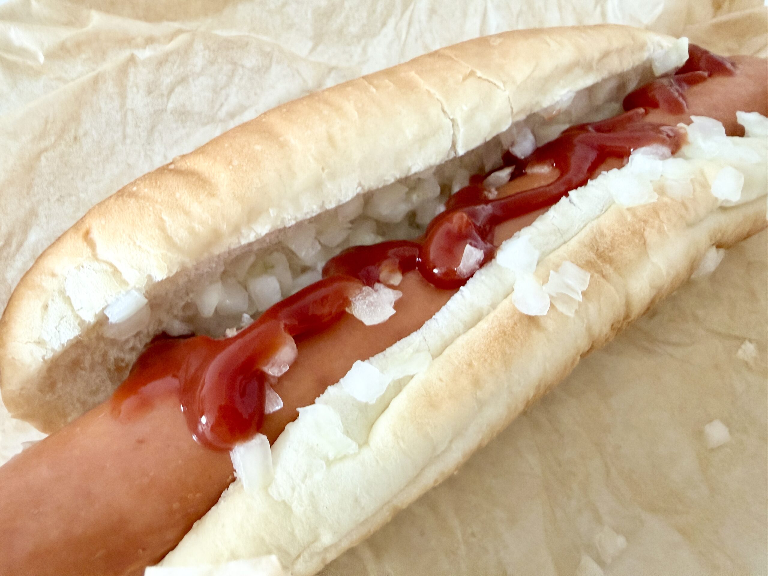 コストコ ホットドッグ ケチャップ 玉ねぎ トッピング