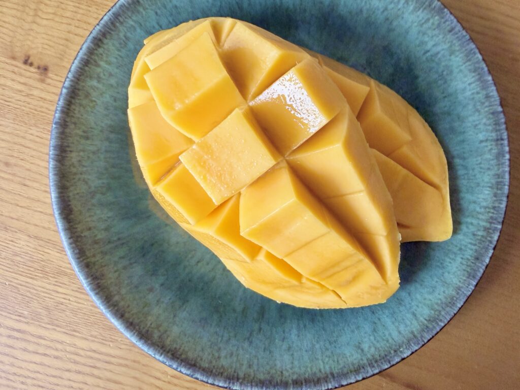 コストコ マンゴー 甘い 果肉