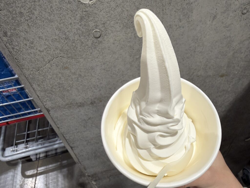 コストコ ソフトクリーム カップ ボリューム サイズ感