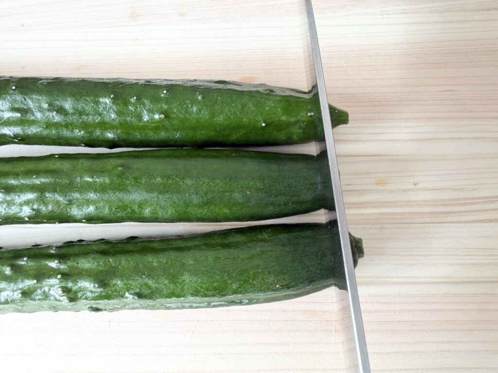 きゅうり レシピ やみつききゅうり 下ごしらえ カット前