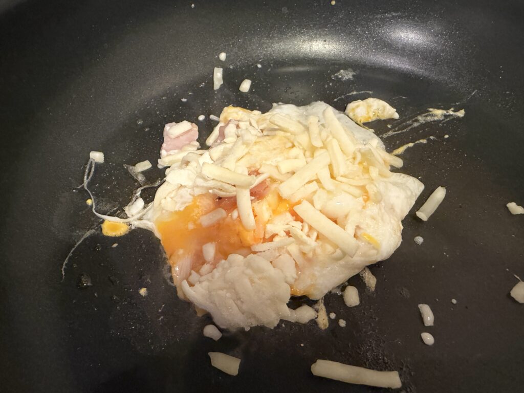 韓国トースト チーズ 卵 ハム