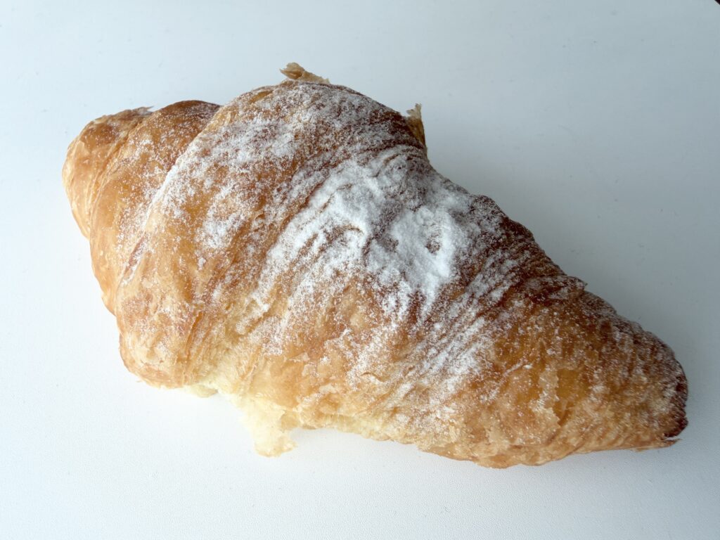 コストコ ミニクロワッサン 表面 食感