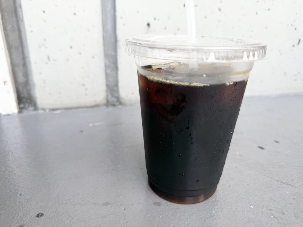 コストコのフードコートで販売されているアイスコーヒー